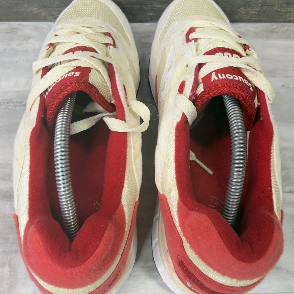 Saucony Shadow 5000 Men Size 11 Sneakers Retro Running Cream Red 2015